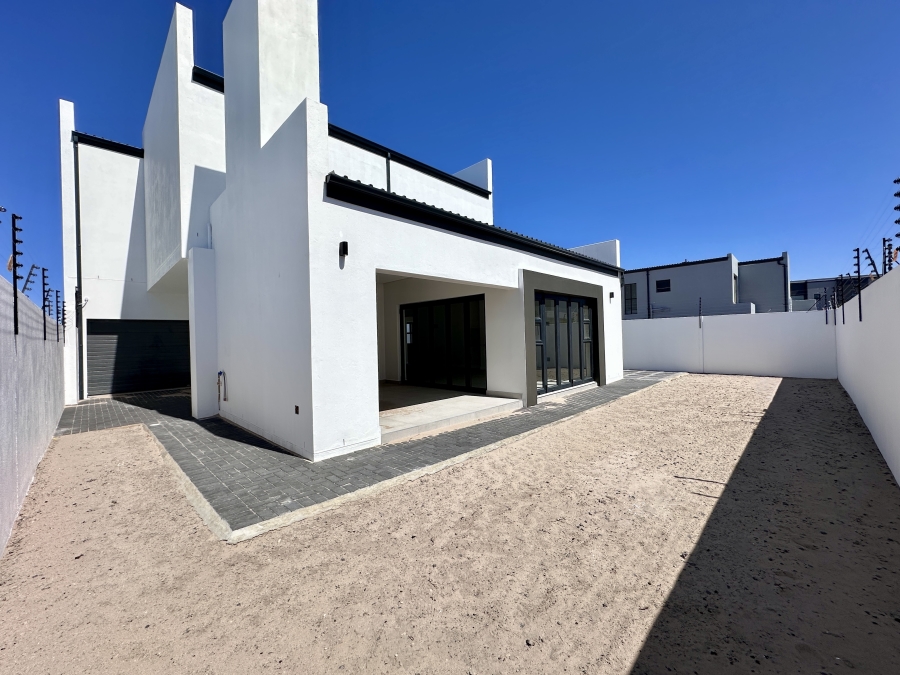 4 Bedroom Property for Sale in Sandown Western Cape